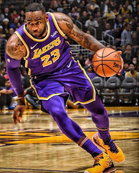 破坏者官方：球队已签下后卫泰任·韦伯斯特征战本赛季剩余比赛（破坏者官宣：签下后卫泰任·韦伯斯特，征战本赛季余下赛程）