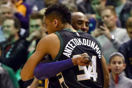 肖赧：现在炒掉米利西奇可能性小，热身赛输球不触发下课（肖赧：米利西奇暂时下课可能性不大，热身赛失利不影响帅位）