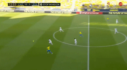 鲜明对比，节礼日曼联54胜纽卡47负均为历史最多（节礼日反差：曼联54胜、纽卡47负，均为历史最多）