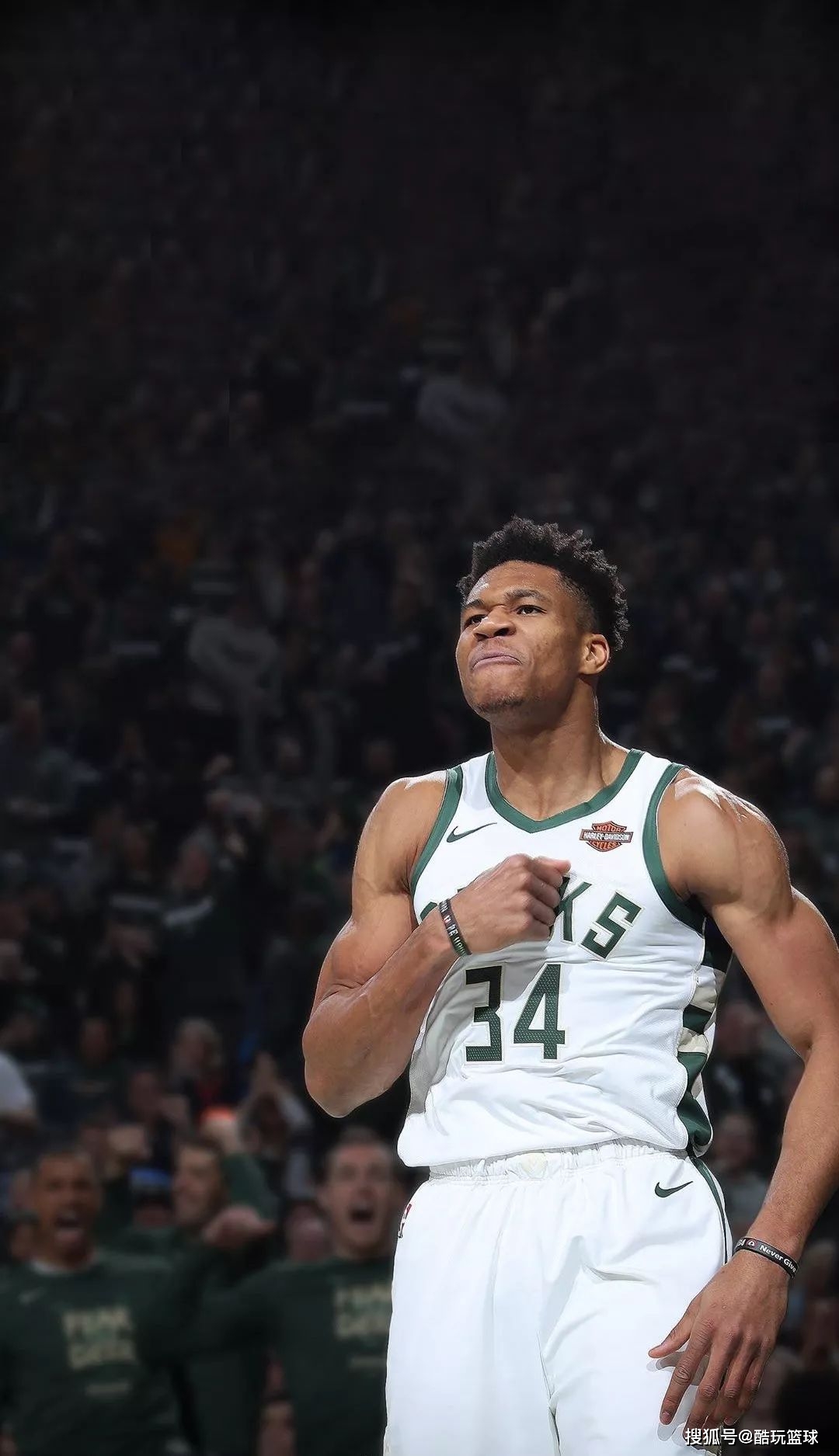 NBL战报：科顿33+7+13，36人114-105加时击败墨尔本联（NBL焦点战：科顿33+7+13发威，36人队加时114-105力挫墨尔本联）