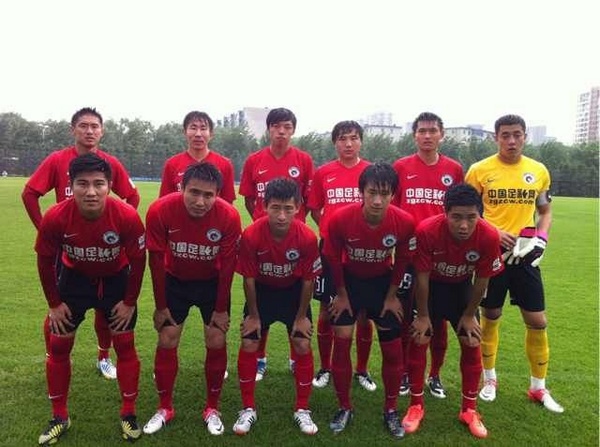 投篮快速出手的秘诀（快速出手投篮的关键技巧）