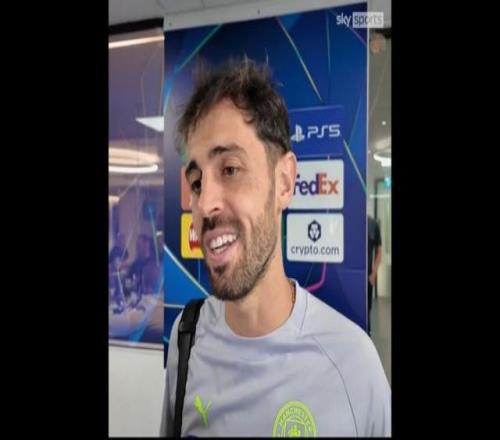 西尔维蒂：每天能够和梅西一起训练、踢球是一种荣幸（西尔维蒂：每日能与梅西同训同踢，深感荣幸）