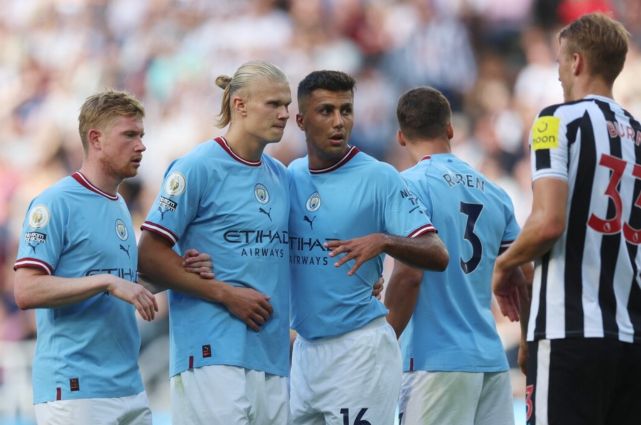 马德兴：U18国足11月将与吉尔吉斯斯坦U18进行两场内部热身赛（马德兴：U18国足11月约战吉尔吉斯斯坦U18，将进行两场封闭热身赛）