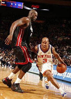 C罗本世纪左脚进球数位列第五，也是前十中唯一的非左脚球员（C罗本世纪左脚进球数第5，前十中唯一的非左脚球员）