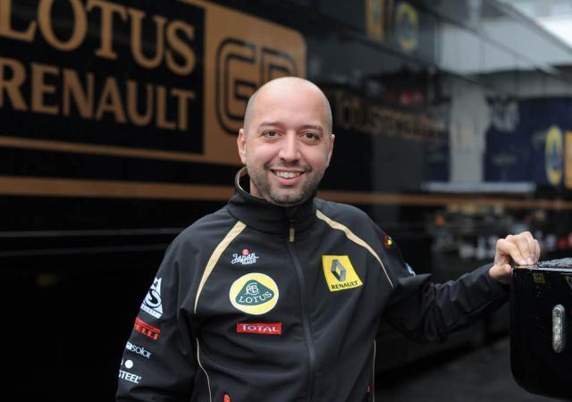 斯基拉：德罗西同意签8个月合同，正在等待热那亚的最终批准（斯基拉：德罗西已同意8个月合约，静待热那亚最终批准）